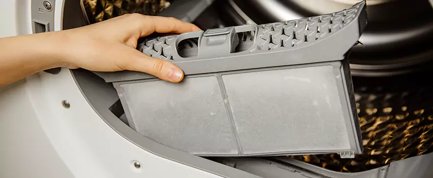Signs Of A Clogged Dryer Lint Trap in East Rancho Dominguez, California